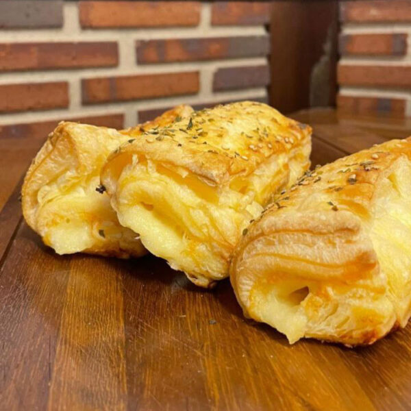 Cañas de Jamón y Queso